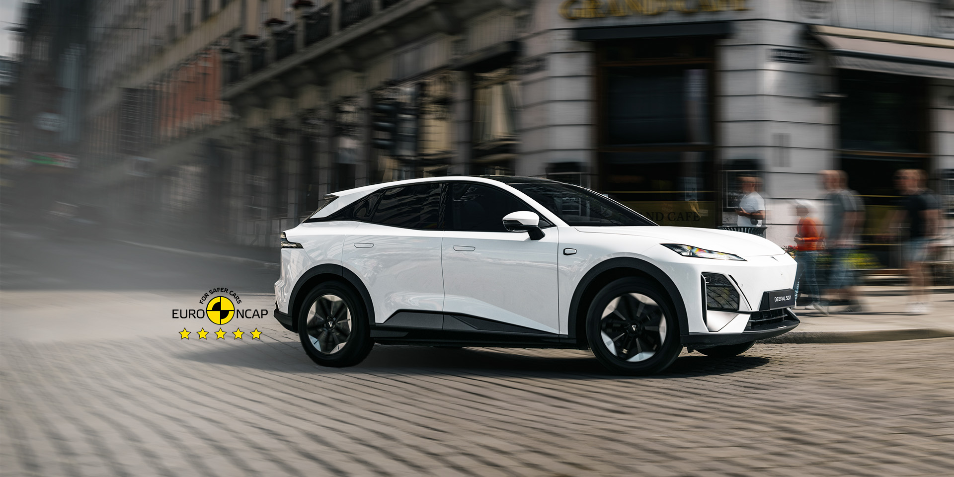 Foto: Changan Deepal S07 i fargen hvit